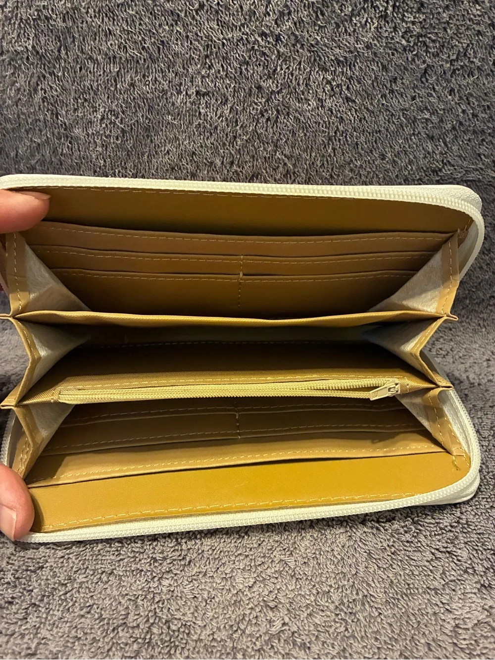 Winnie the Pooh , Roo, and Piglet Wallet with Zipper and Credit Card Slits